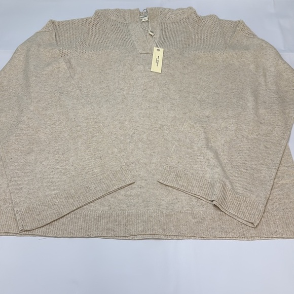 Max Studio Cream V-Neck Sweatshirt - Picture 5 of 6